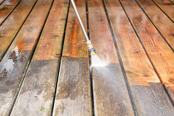 Best Pool Deck Cleaning  in Mcalmont, AR